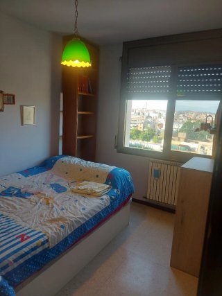 Alquilo habitación en Cerdanyola del Vallés,