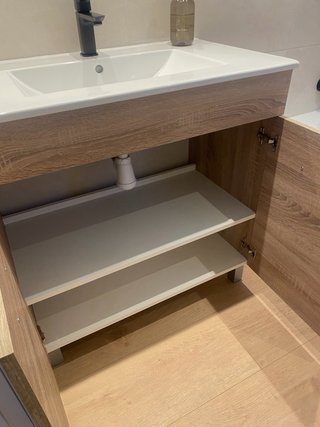 Mueble de baño madera y metal