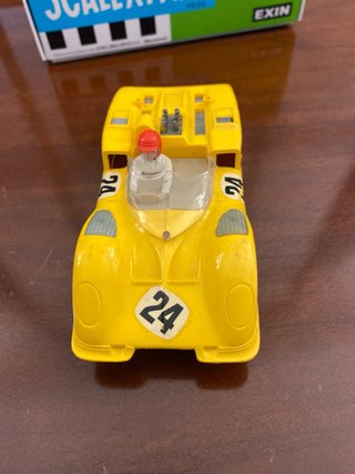 Scalextric Chaparral GT Amarillo