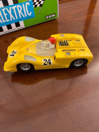 Scalextric Chaparral GT Amarillo