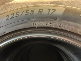 Neumáticos Michelin 225/55/17 101Y