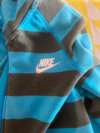 Sudadera Nike rayas azul y negro Talla XS