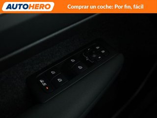 Volvo XC40 2.0 B3 Mild-Hybrid Core 2WD