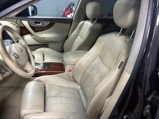 Infiniti FX30 ds