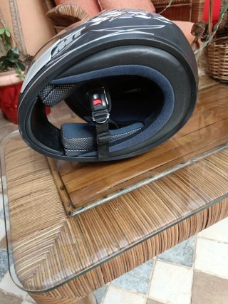 Casco de moto MT Helmets