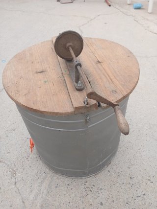 Extractor de miel antiguo