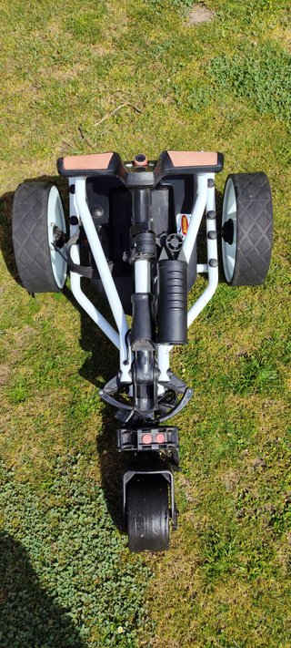 Carro de golf eléctrico Kaddam Ecco sin bateria