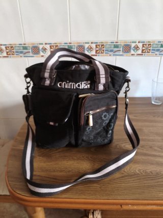 Bolso Animal Negro Multibolsillos  Amplio