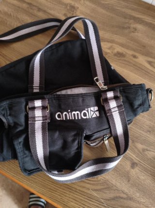 Bolso Animal Negro Multibolsillos  Amplio