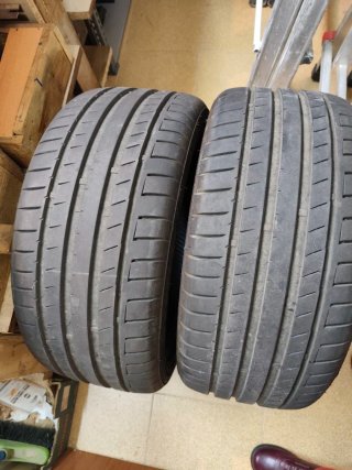 2 neumáticos Ceat SportDrive 245/40 R18 97Y