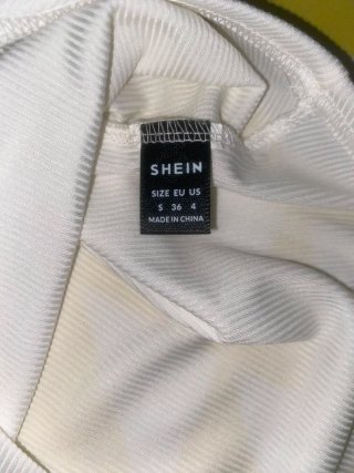 Body blanco Shein talla S