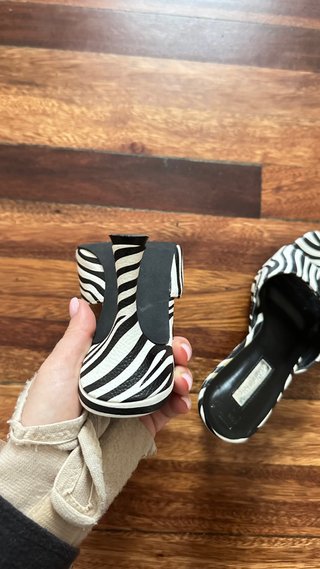 Sandalias Primark Zebra Talla 37