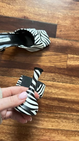 Sandalias Primark Zebra Talla 37