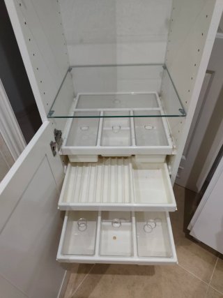 Columna de baño cristal y madera