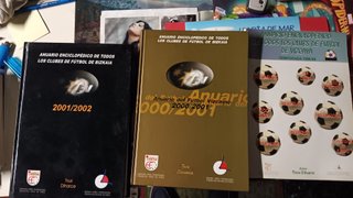 Vendo 3 anuarios enciclopédico de equipos  futbol