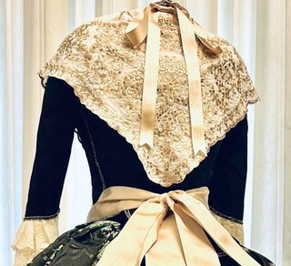 Traje Fallera Manteletas Batista Negro.