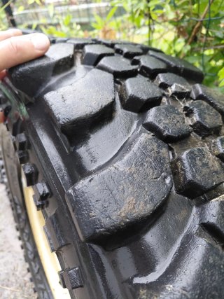 Ruedas Land Rover (4 unidades)