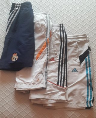 Pantalones de depirte Adidas.