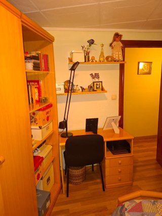 Muebles de dormitorio completos – Todo incluido