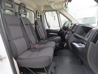FIAT Ducato 2.3 CHASIS CAJA CERRADA TRAMPILLA 130
