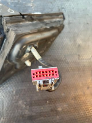 212836348 retrovisor derecho Ford mondeo MK4