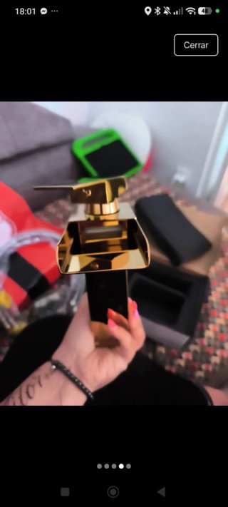 Grifo de lavabo dorado