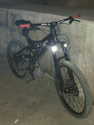 Bicicleta de Enduro Cannondale Perp.