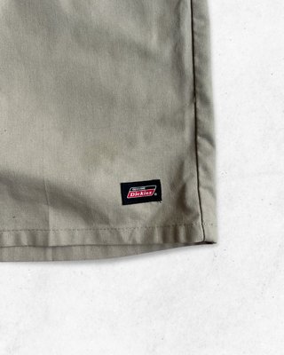 Pantalones cortos Dickies Beige Talla 42