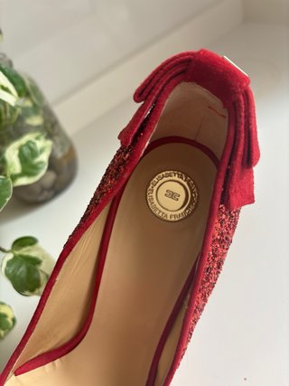 Salones fiesta Elisabetta Franchi rojos