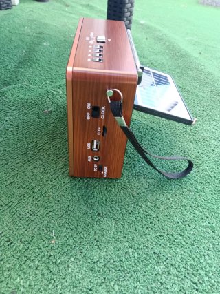 Radio portátil de emergencia EVCHE Solar