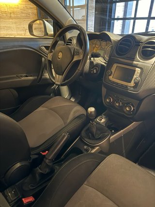 Alfa Romeo MiTO 2013