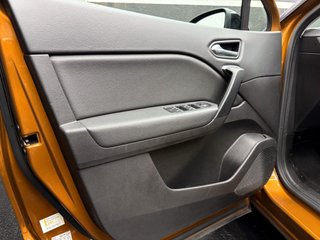 Renault Captur Zen TCe 140 EDC GPF Micro Híbrido