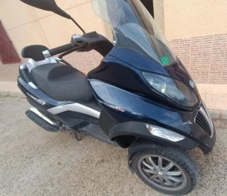 Piaggio MP3 400 Maxi Scooter Azul/Plata