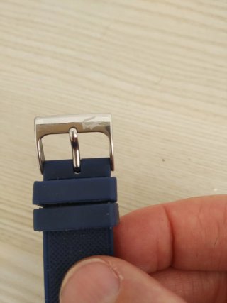 Reloj Lacoste Unisex Negro y Azul es original