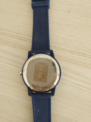 Reloj Lacoste Unisex Negro y Azul es original