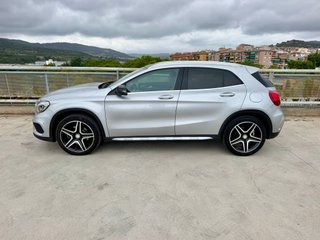 Mercedes-Benz GLA 220D 2016