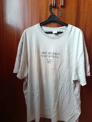 Camiseta Bershka Talla Única Gris