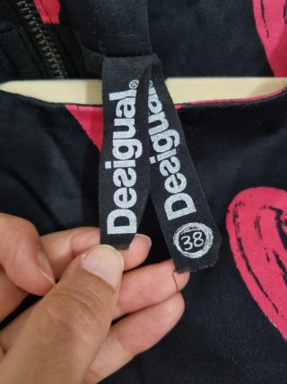 Vestido Desigual Corazones Rojos Negro