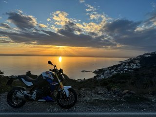 BMW F 900R Naked Moto