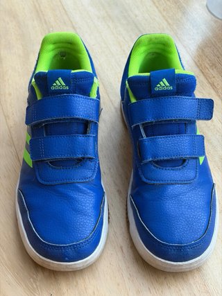 Zapatillas Adidas niño/niña Talla 39 1/3