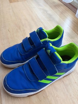 Zapatillas Adidas niño/niña Talla 39 1/3