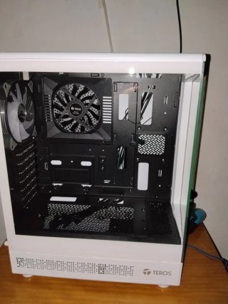 Torre PC Gamer con Placa Base