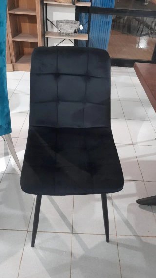 Mesa redonda madera + 4 sillas azul