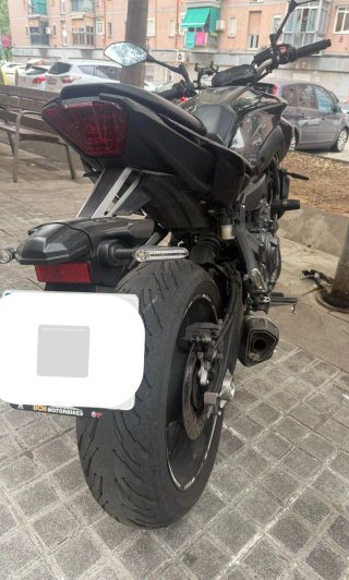 Yamaha MT-07  pure Negra