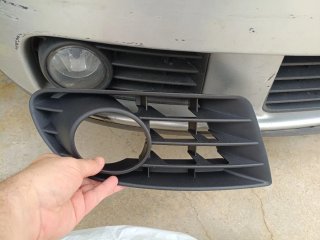 Volkswagen Golf V Plus Rejilla Antiniebla Izq.