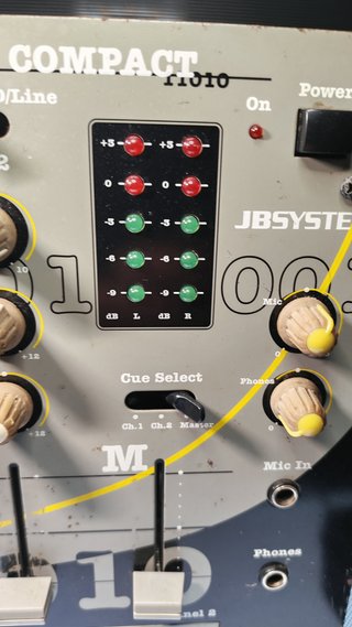 Mesa de mezclas DJ JB Systems Compact 11010