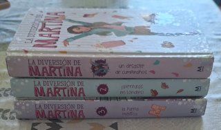 Lote libros de la youtuber "Martina".