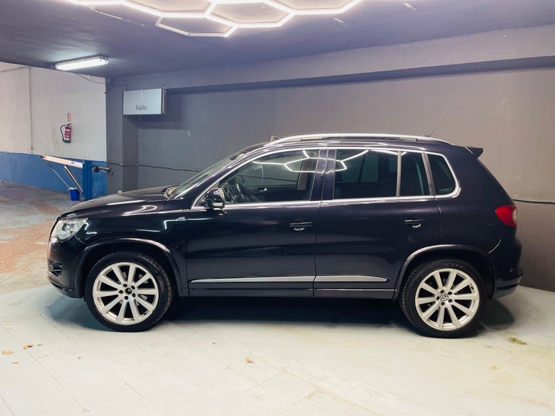 Volkswagen Tiguan 2.0 TDI R Line 2010, foto 4