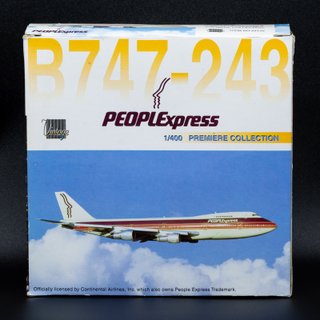 Maqueta Avión Boeing 747 PEOPLExpress 1:400