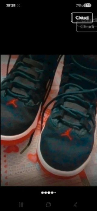 Scarpe Jordan originali nere e rosse